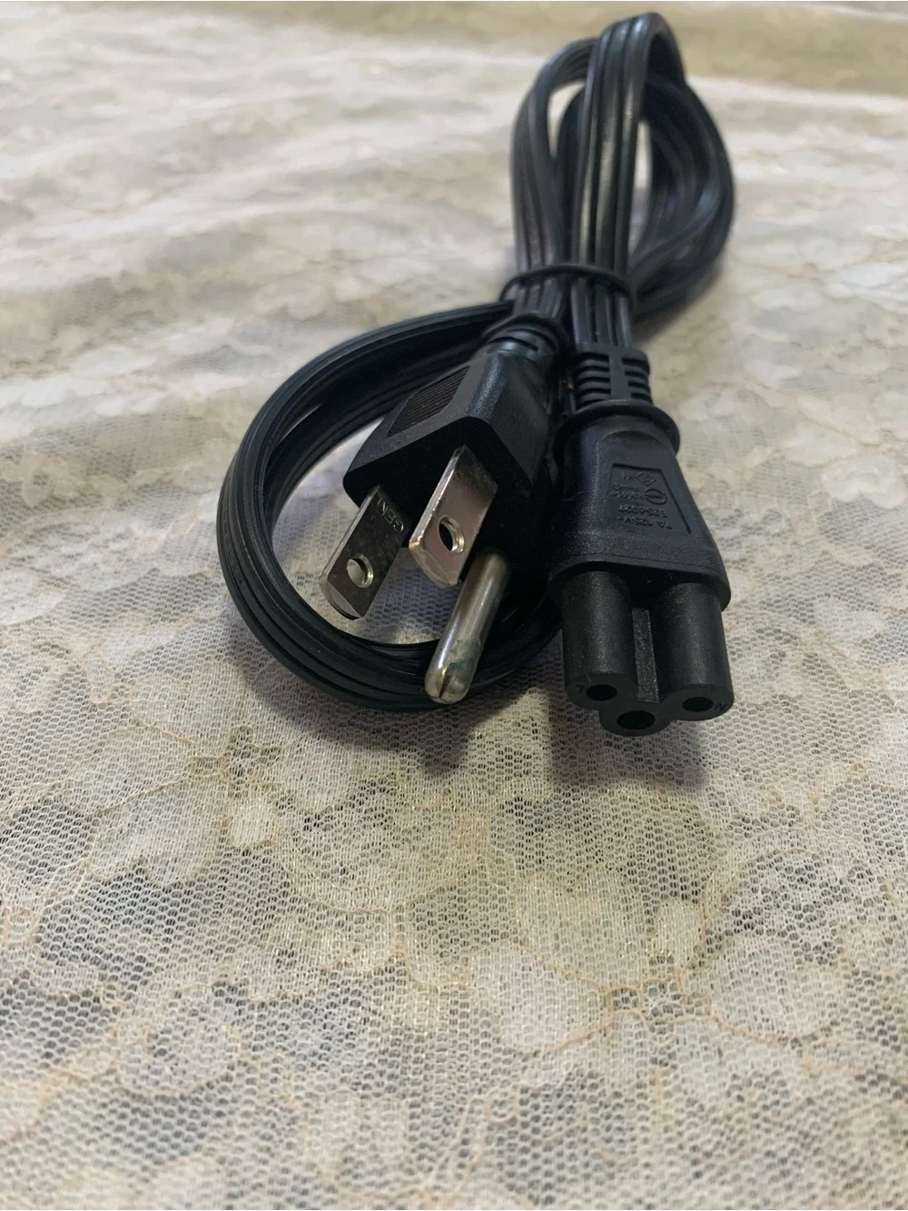 Universal Black 3-Prong Laptop/Tablet Power Cord